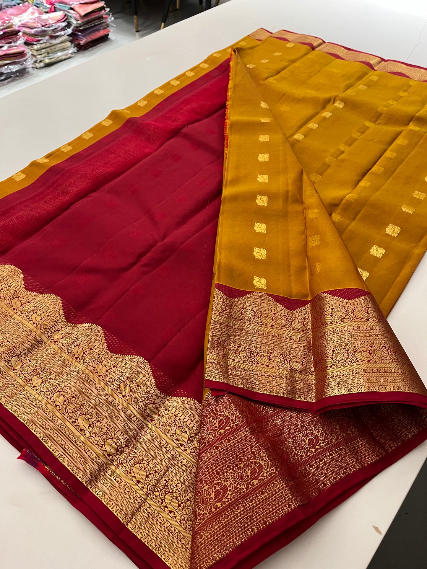 Kanchi Pattu Silk Saree