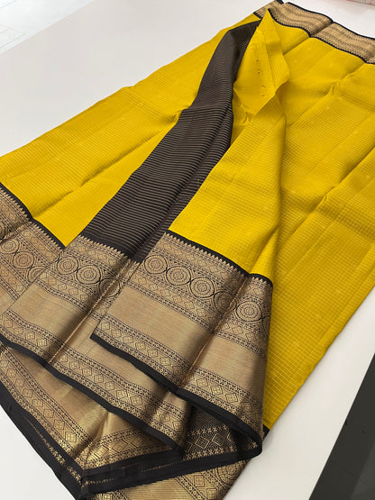 Pure Kanchipuram silk saree with silk mark certified