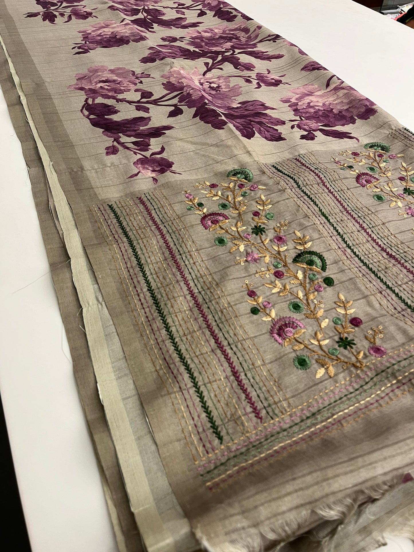 Linen Embroidery Fancy