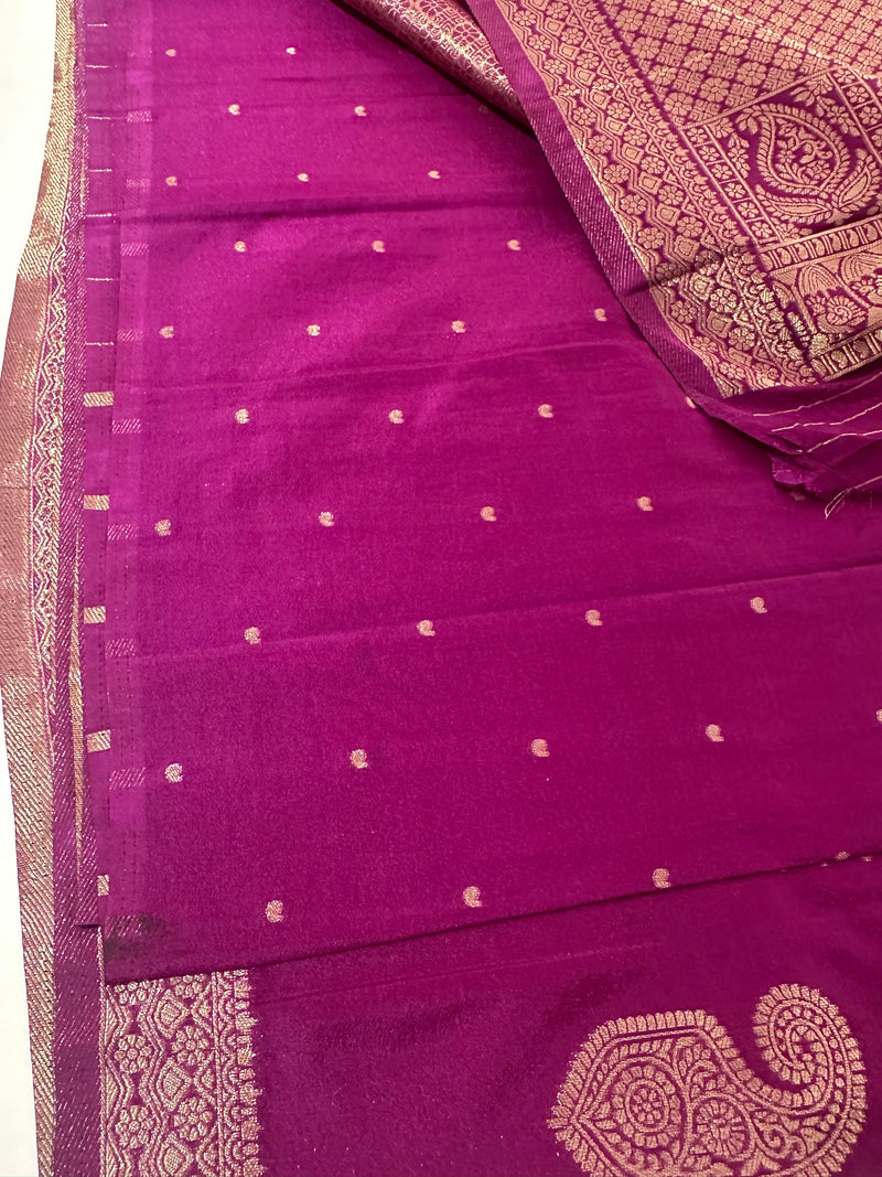 Banarsi Crape Fancy 🌹-AU6
