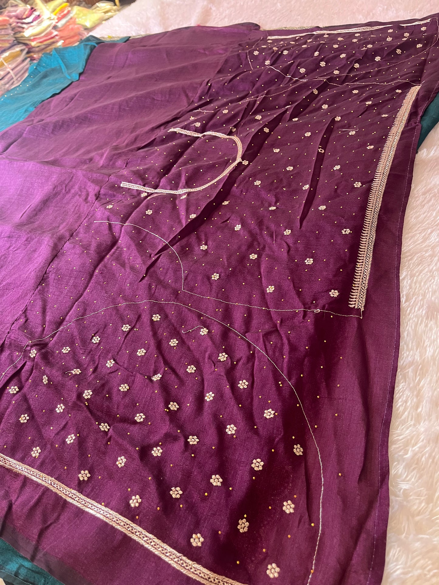 Scallop borde Fancy saree