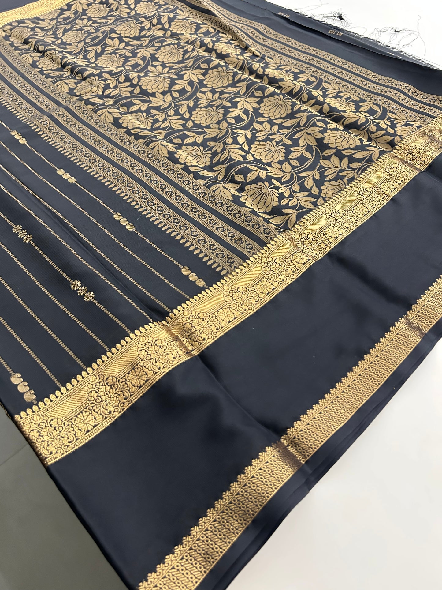 Crape Silk Fancy-M20