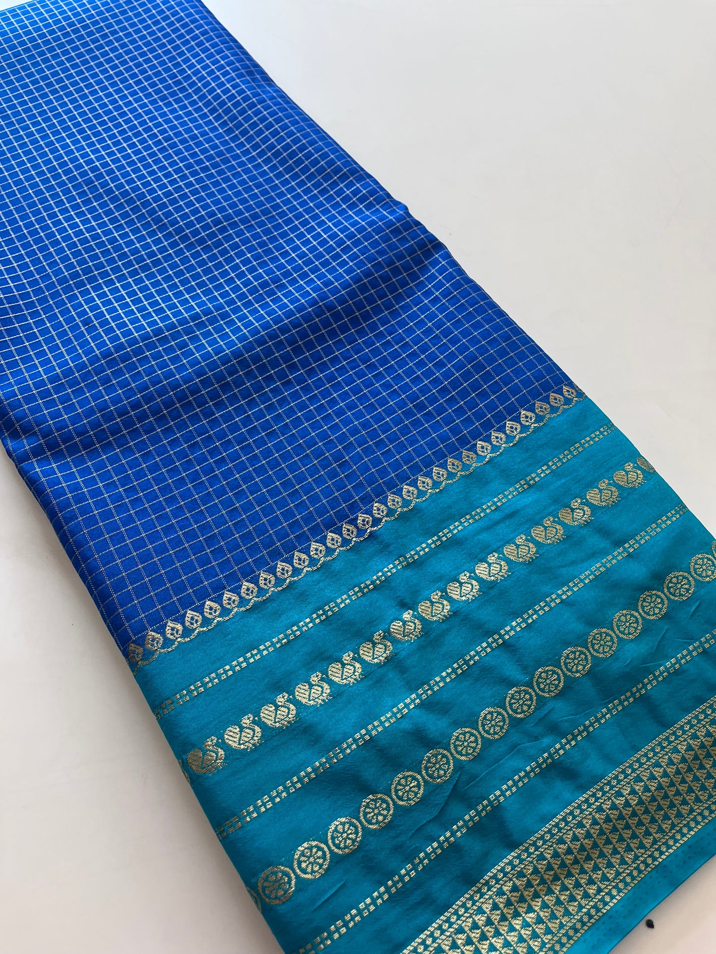 Crape Banarasi Checks Contrast