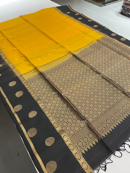 Pure Kanjeevaram silk