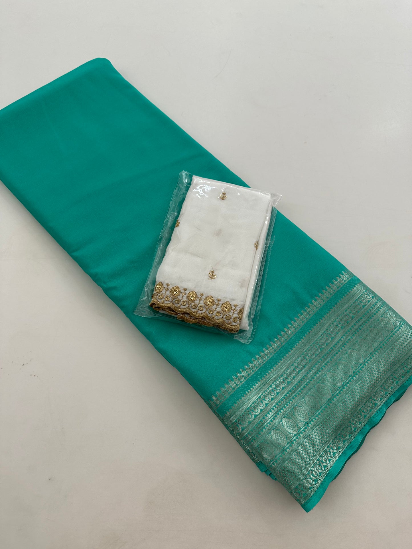 Premium Crepe Fancy-J8