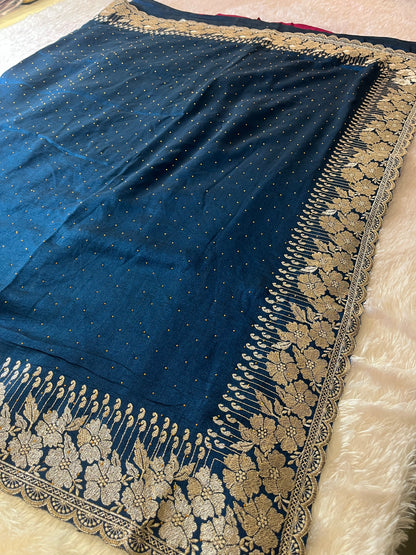 Scallop borde Fancy saree