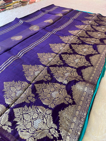 Fancy Chinnon Borderless