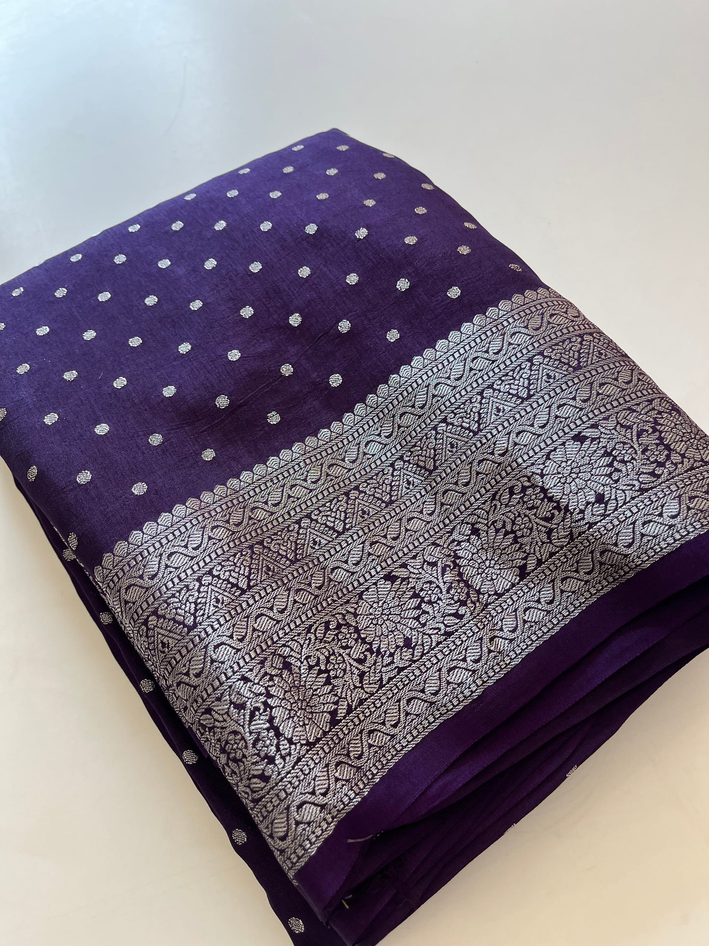 Silver Butties Banarasi Viscose