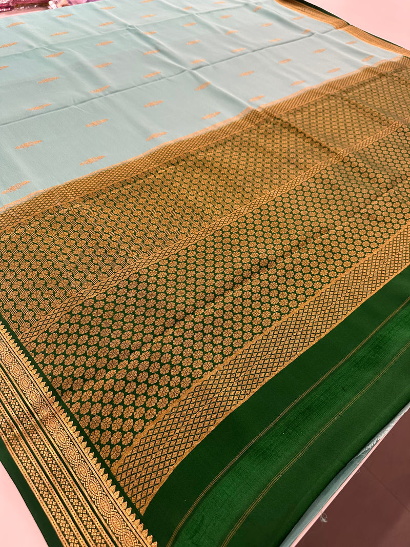 Turquoise x Bottle Green 120 GSM Mysore Crepe Silk Saree - AU8