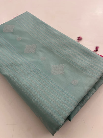 122 Semi silk new