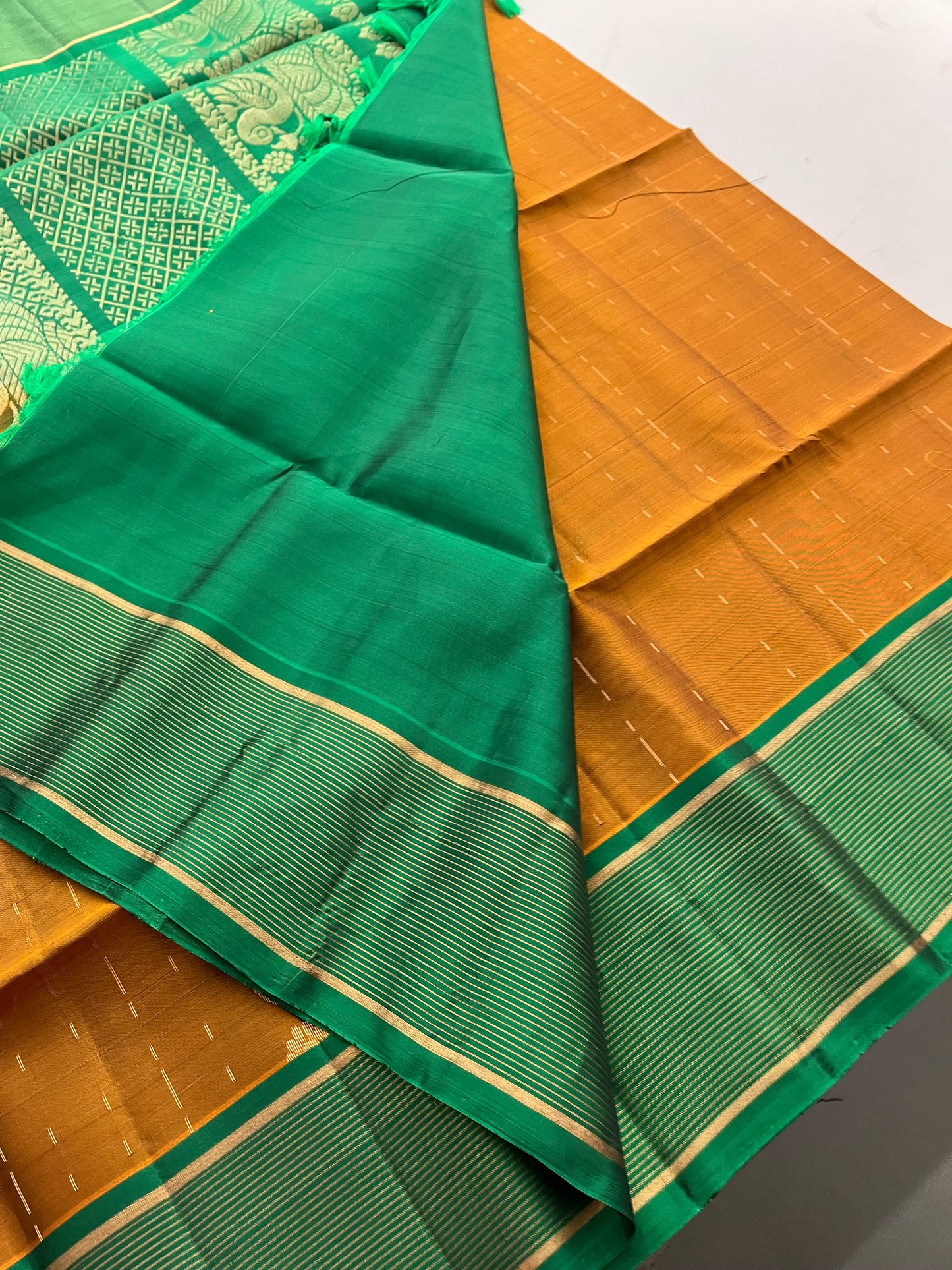 Ju2PureMix silksaree