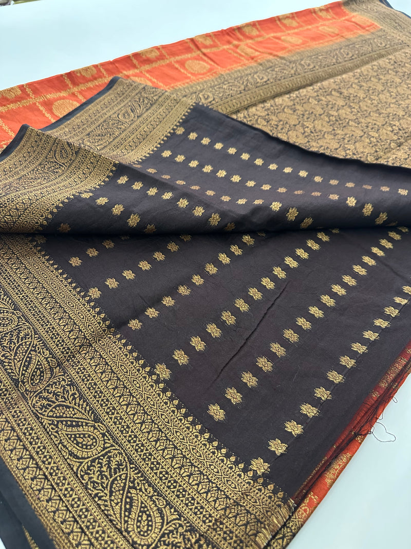 New collection in South Cotton Silk sarees for Varmahalaxmi with contrast matching blouse piece🌹-AU3