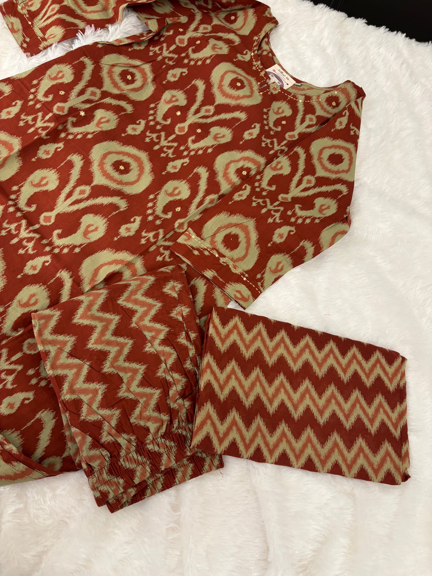 SUPER HIT PRINTS WITH MIRROR KATA WORK ON IT