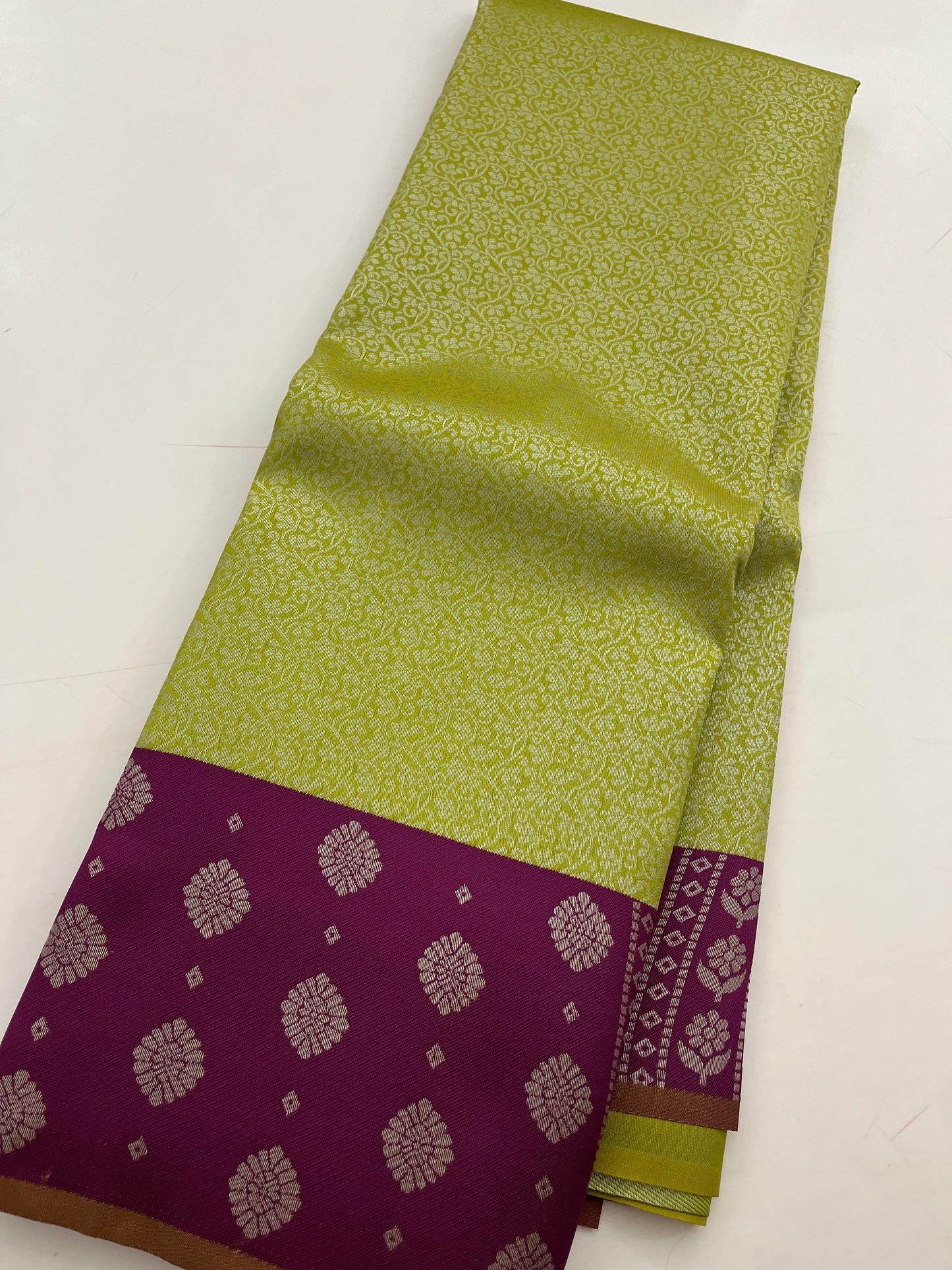 810 VALKALAM SILK/ SEMI SILK