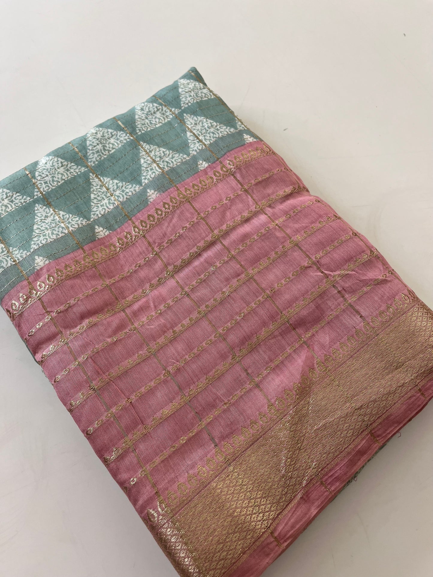 Dola crape silk