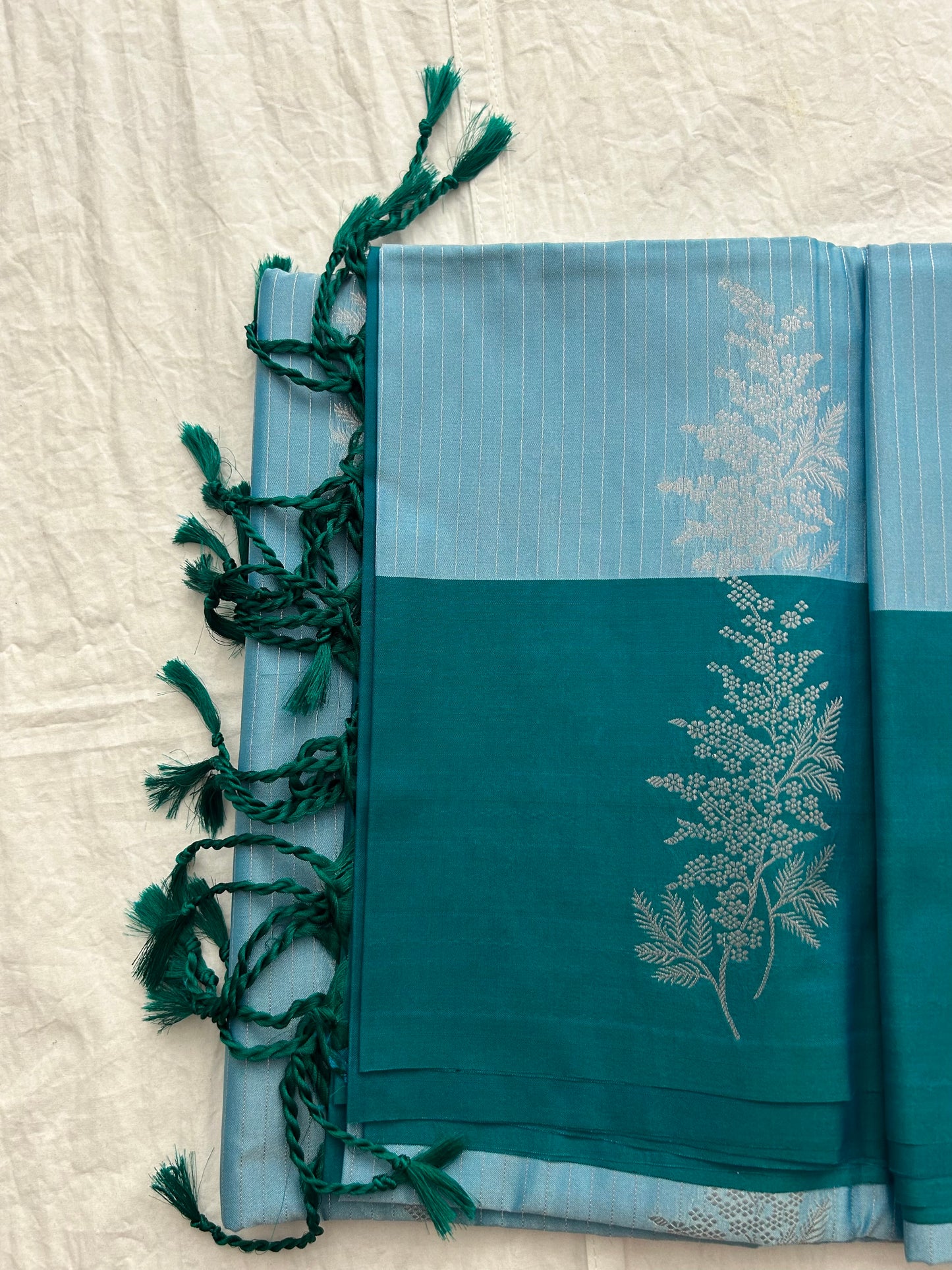 Ananta semi silk saree-Sky blue X Rama Blue