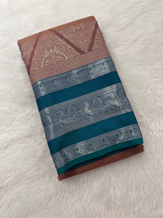 M2 Semi silk Bentex brocade