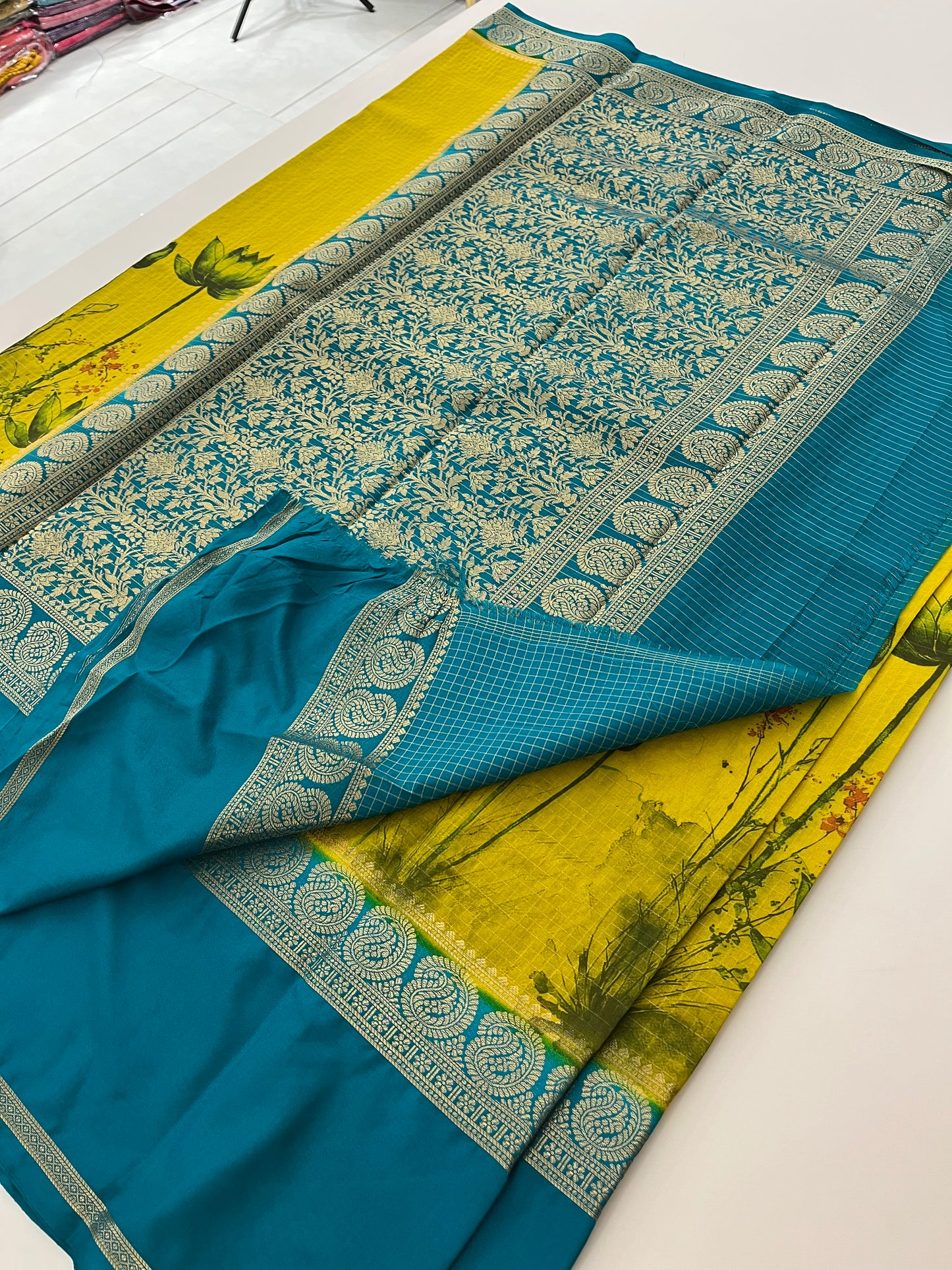 Digital printed crape fancy