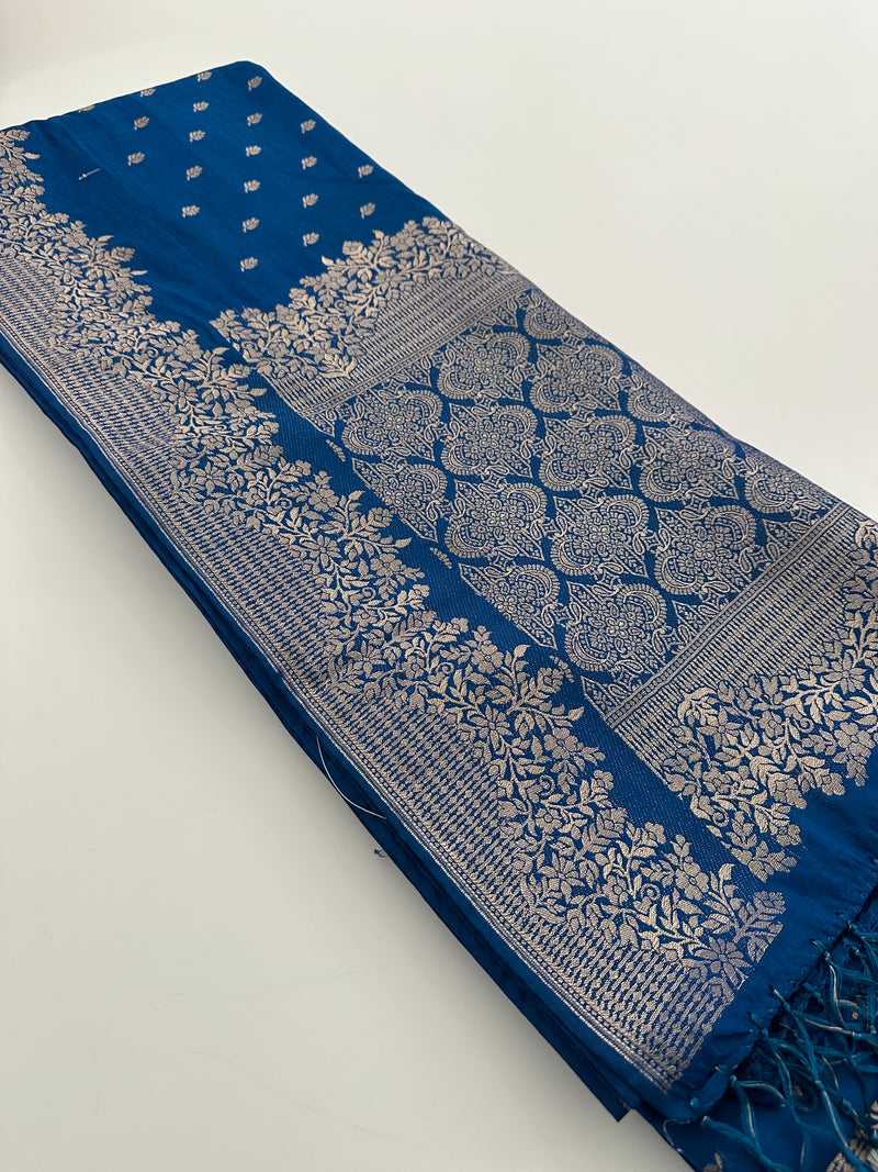 Venkatagiri fancy soft Linen Cotton sarees with self blouse and fancy Border and Butties all over 🌹-AU9