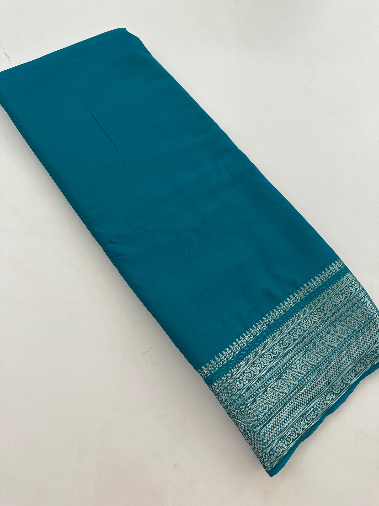 Premium Crepe Fancy-J8