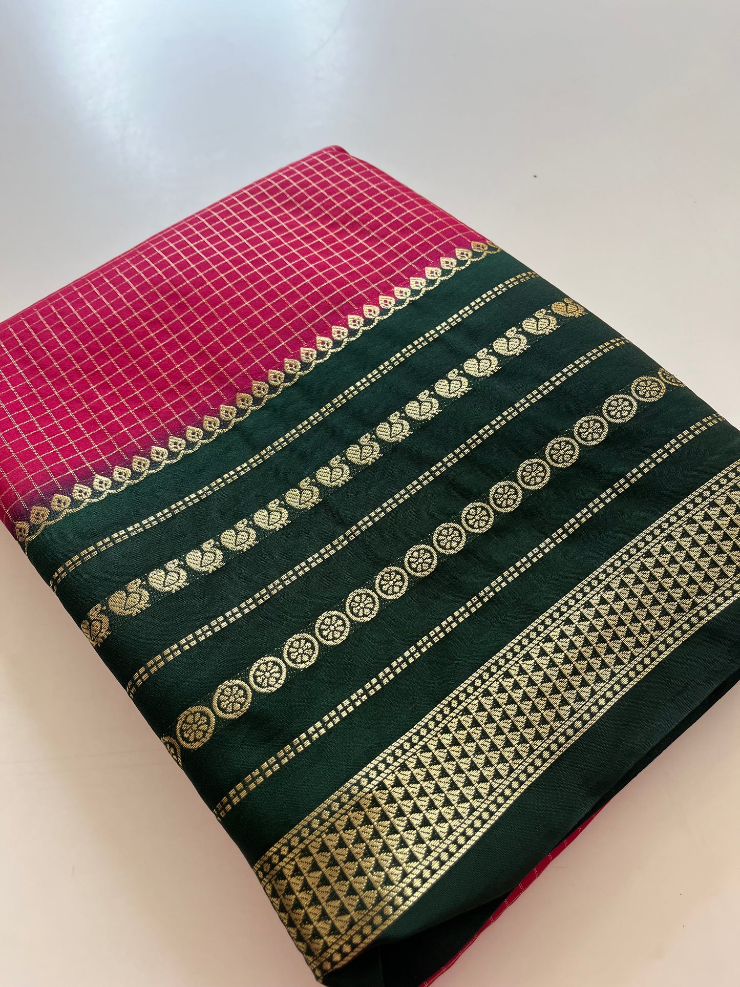 Crape Banarasi Checks Contrast