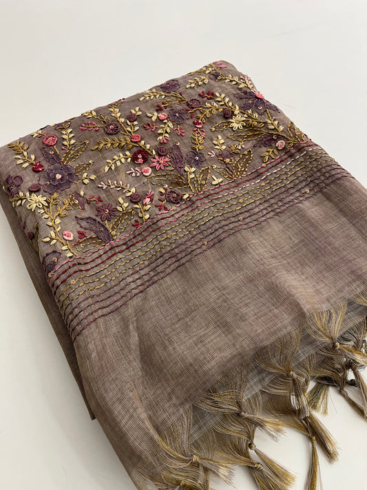 Linen Embroidery Fancy