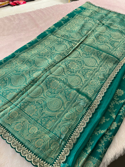Banarasi Brocade Fancy scallop Border