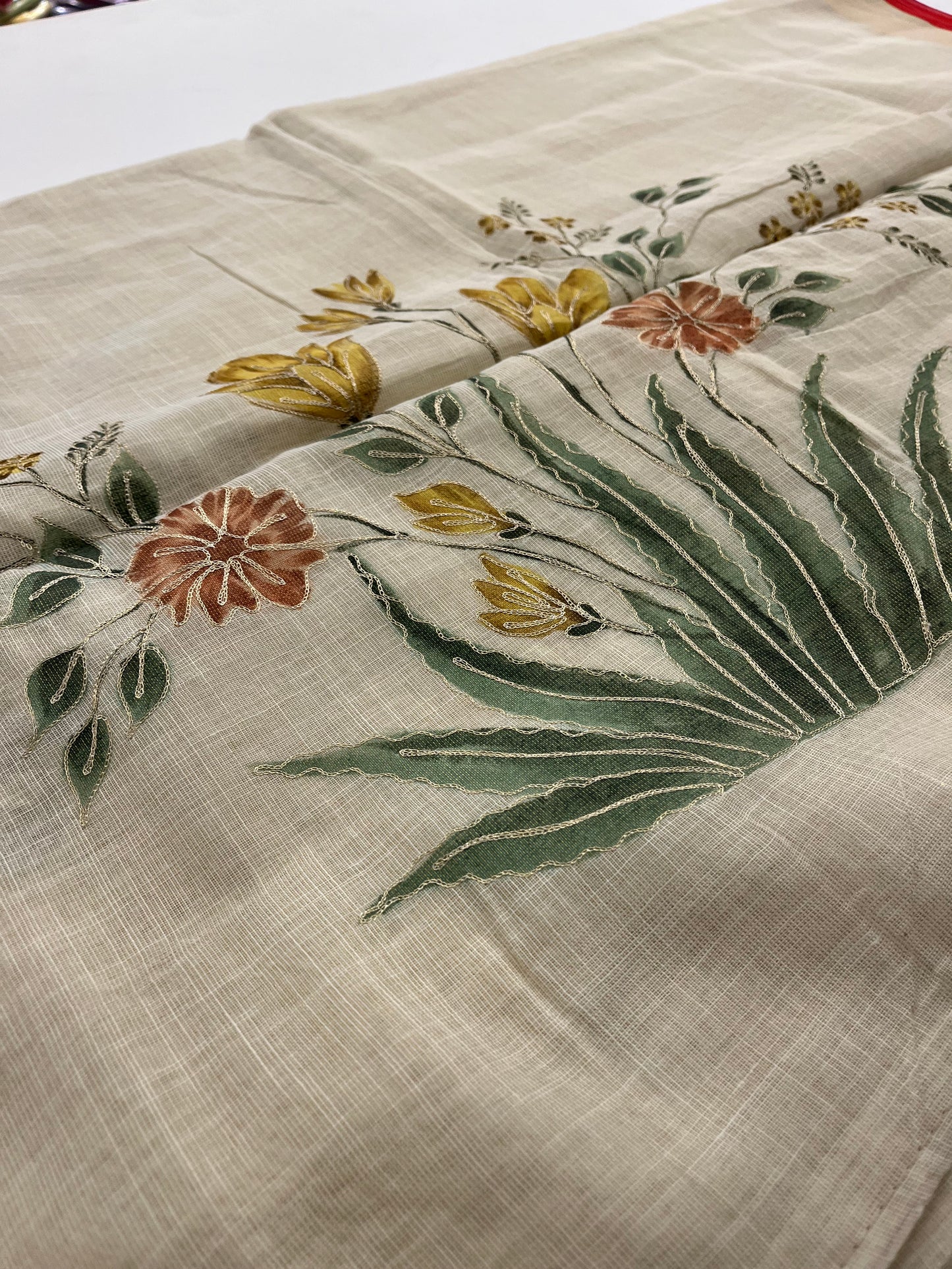 Linen Embroidery Fancy