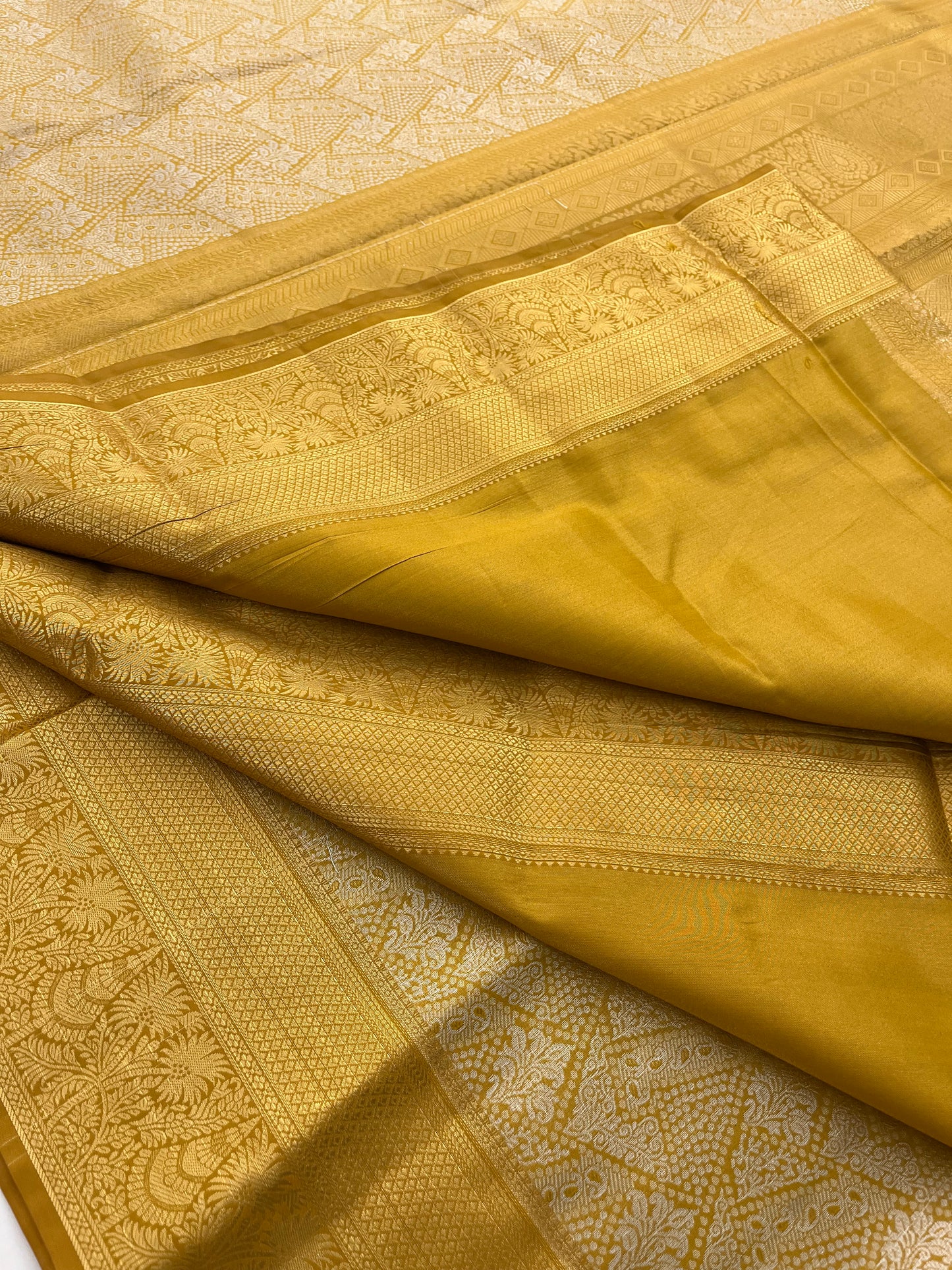 Kanchi semi Pattu