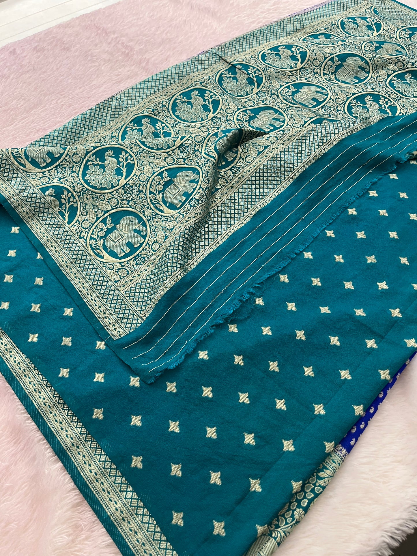 Kaddi Banarsi Small Butties Fancy