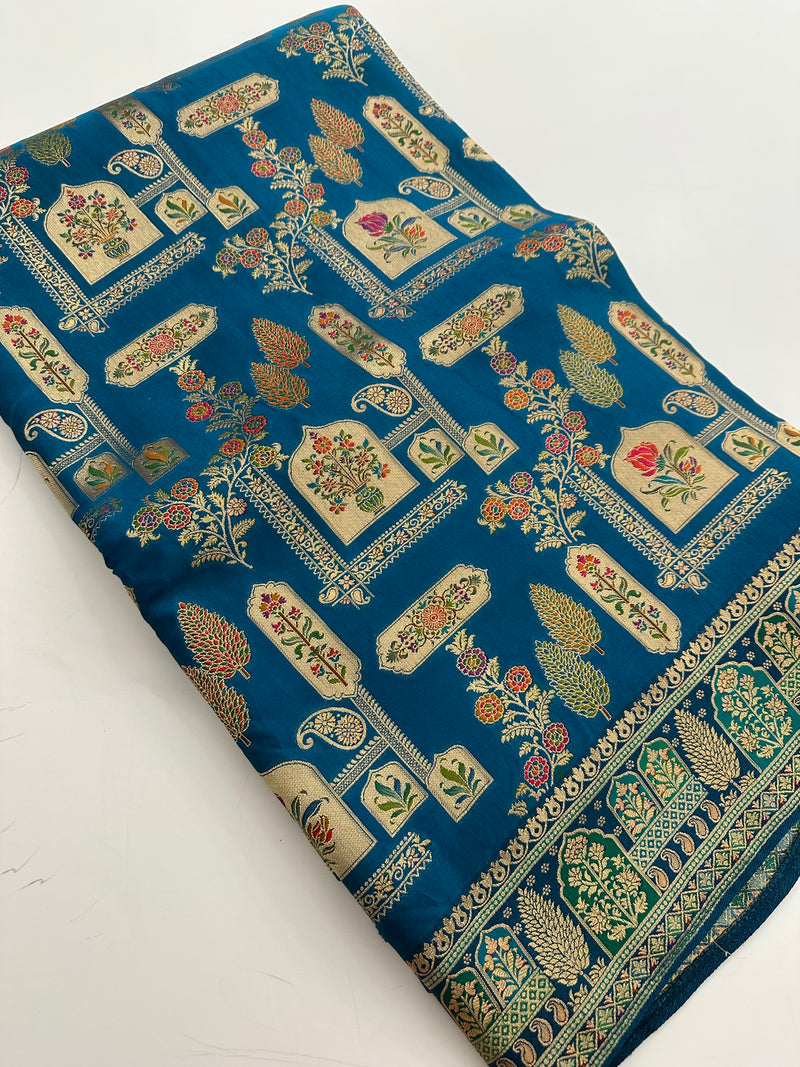 Pashmina Silk Saree is Weaving Design comes in beautiful peacock Color 🌹
-AU3