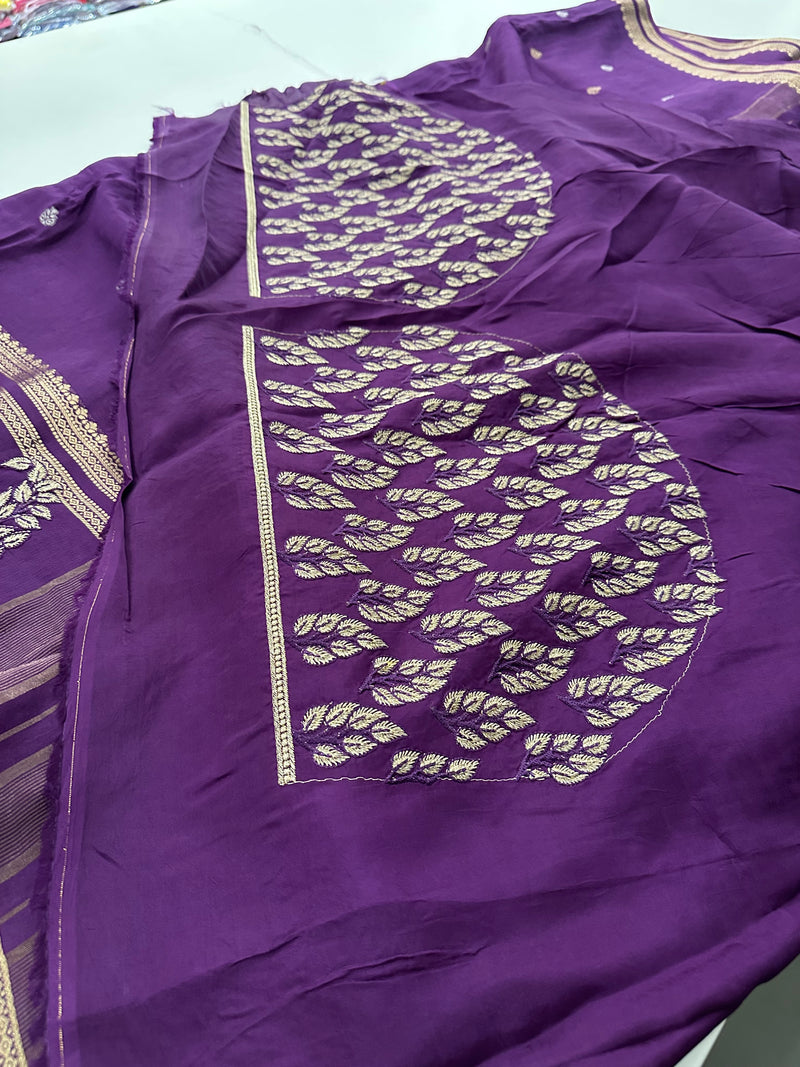 Varmahalaxmi Collections in Kanchi Pattu 🌹 -AU15