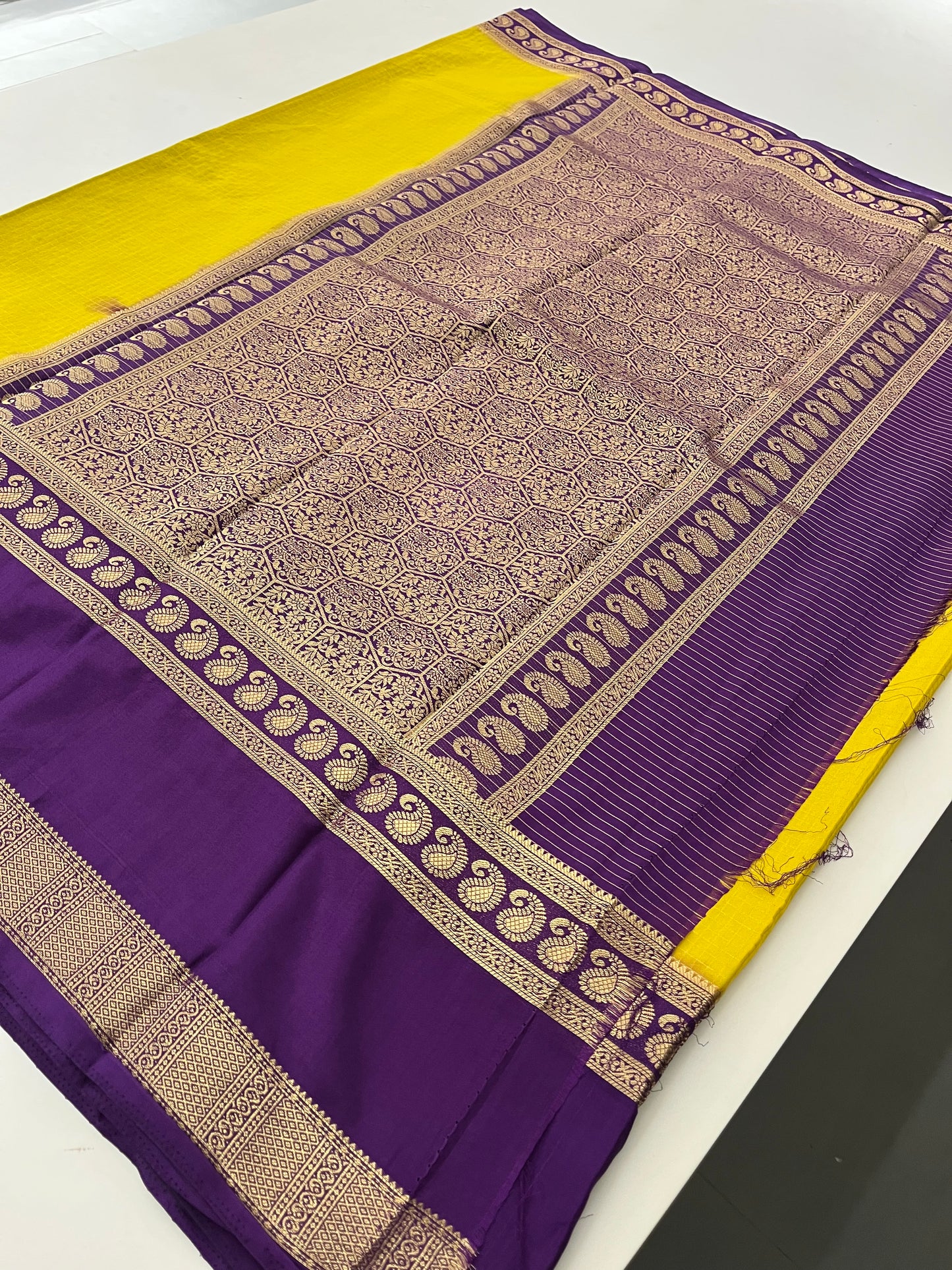 Crepe Small Checks Bentex Border