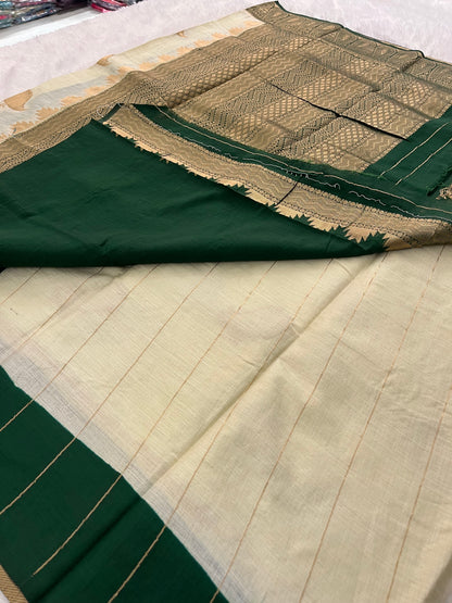 Crape Sparrow Buttas Fancy -F8