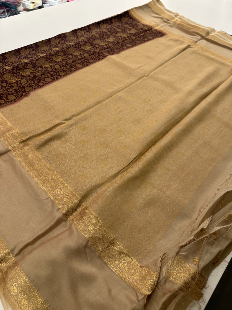 Crepe Silk Brocade Fancy Saree,, contrast border and contrast blouse piece 🌹 - AU10