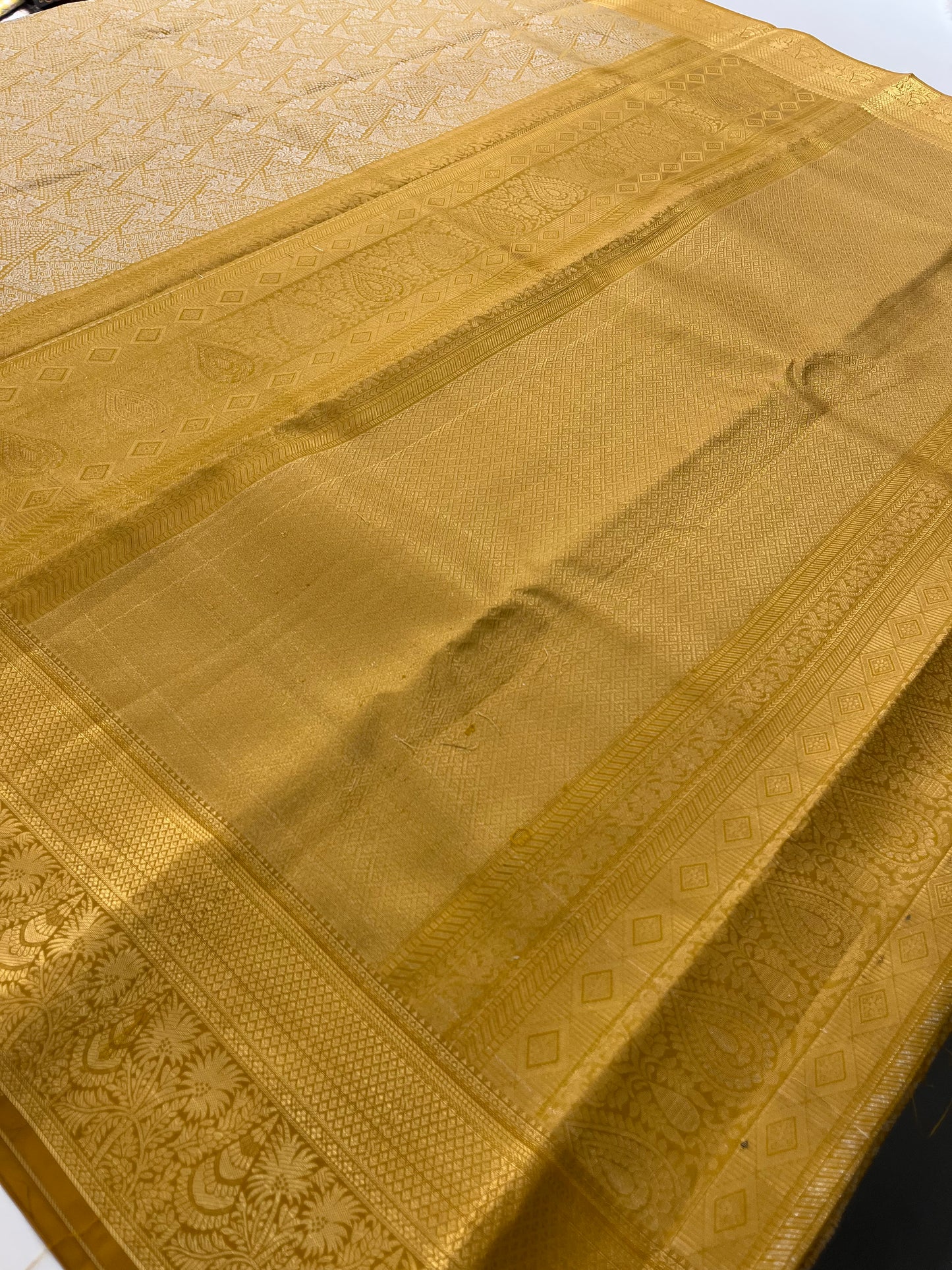 Kanchi semi Pattu