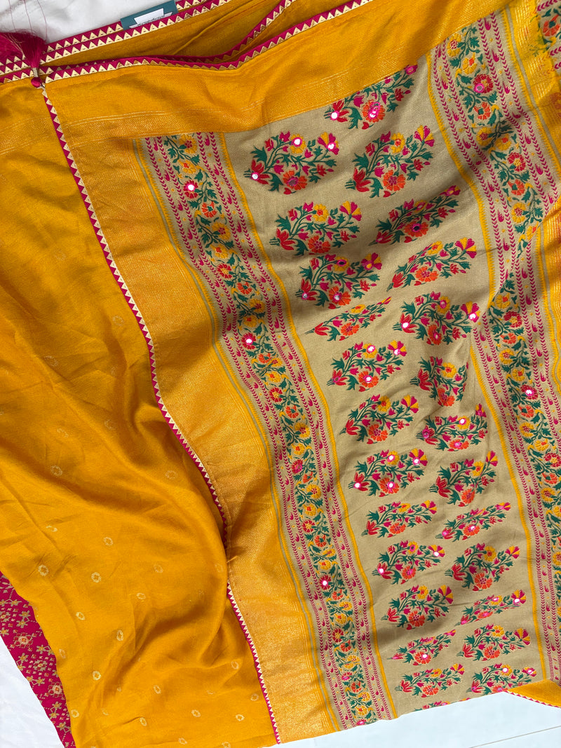 Pink Royal Patola Saree AU5