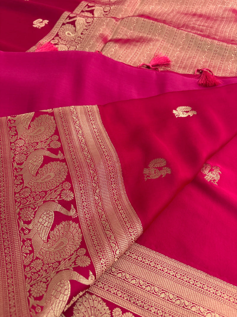 Rani pink crepe banaras saree with peacock buttas and big rich border,, comes with fancy self blouse,, beautiful feel fall fabric🌹 🌹-AU3
