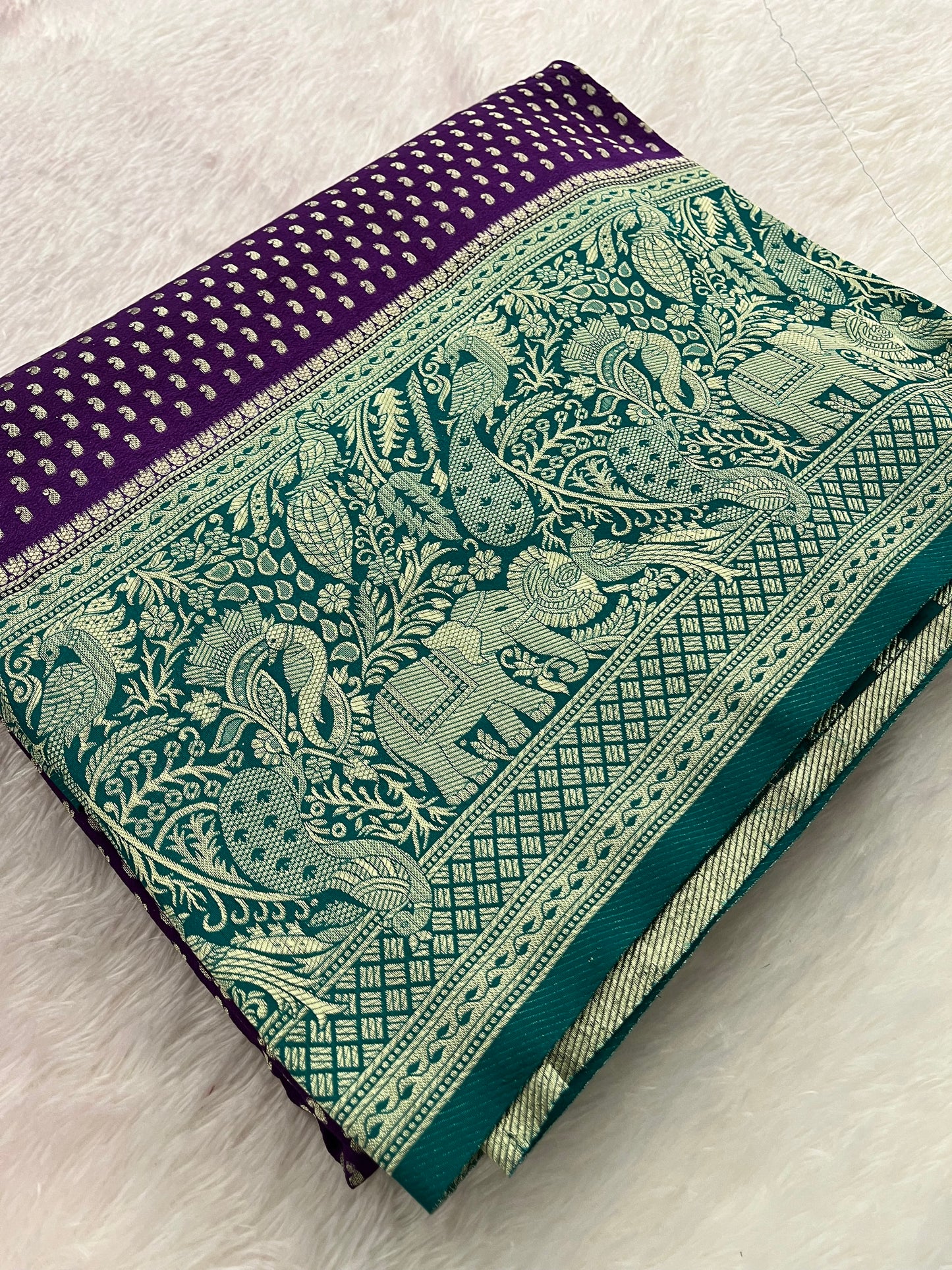 Kaddi Banarsi Small Butties Fancy