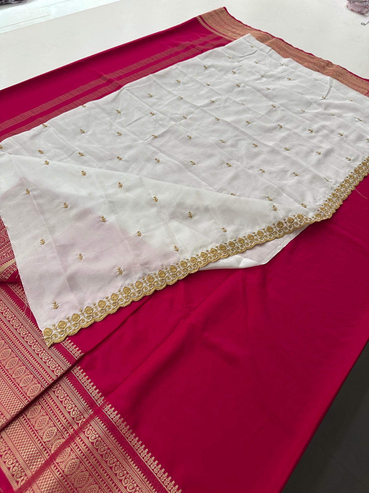 Premium Crepe Fancy-J8