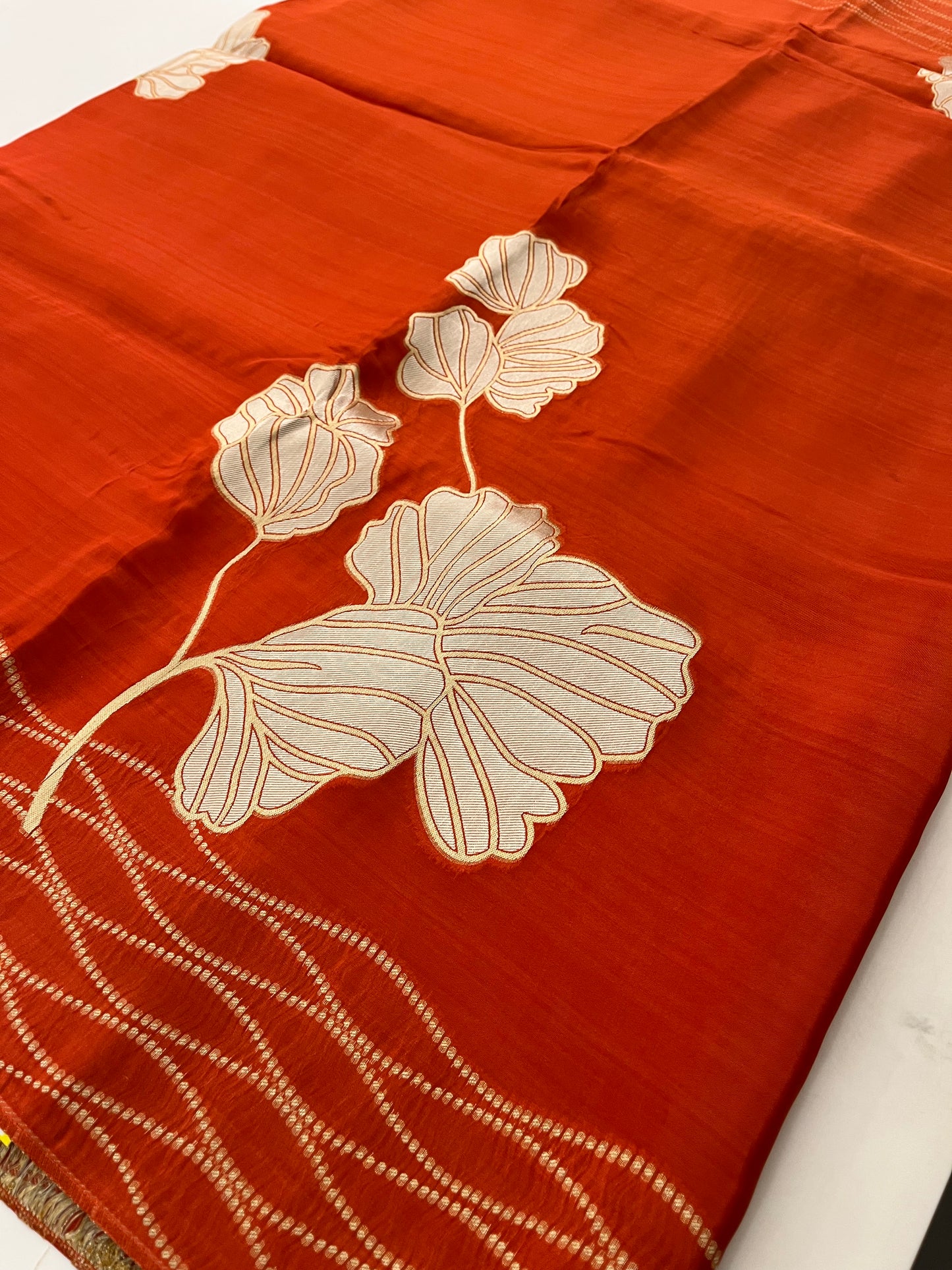 Chinnon Silk Premium Lily Green x Red-1121