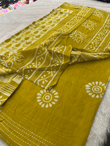 Malai Sarees-M12