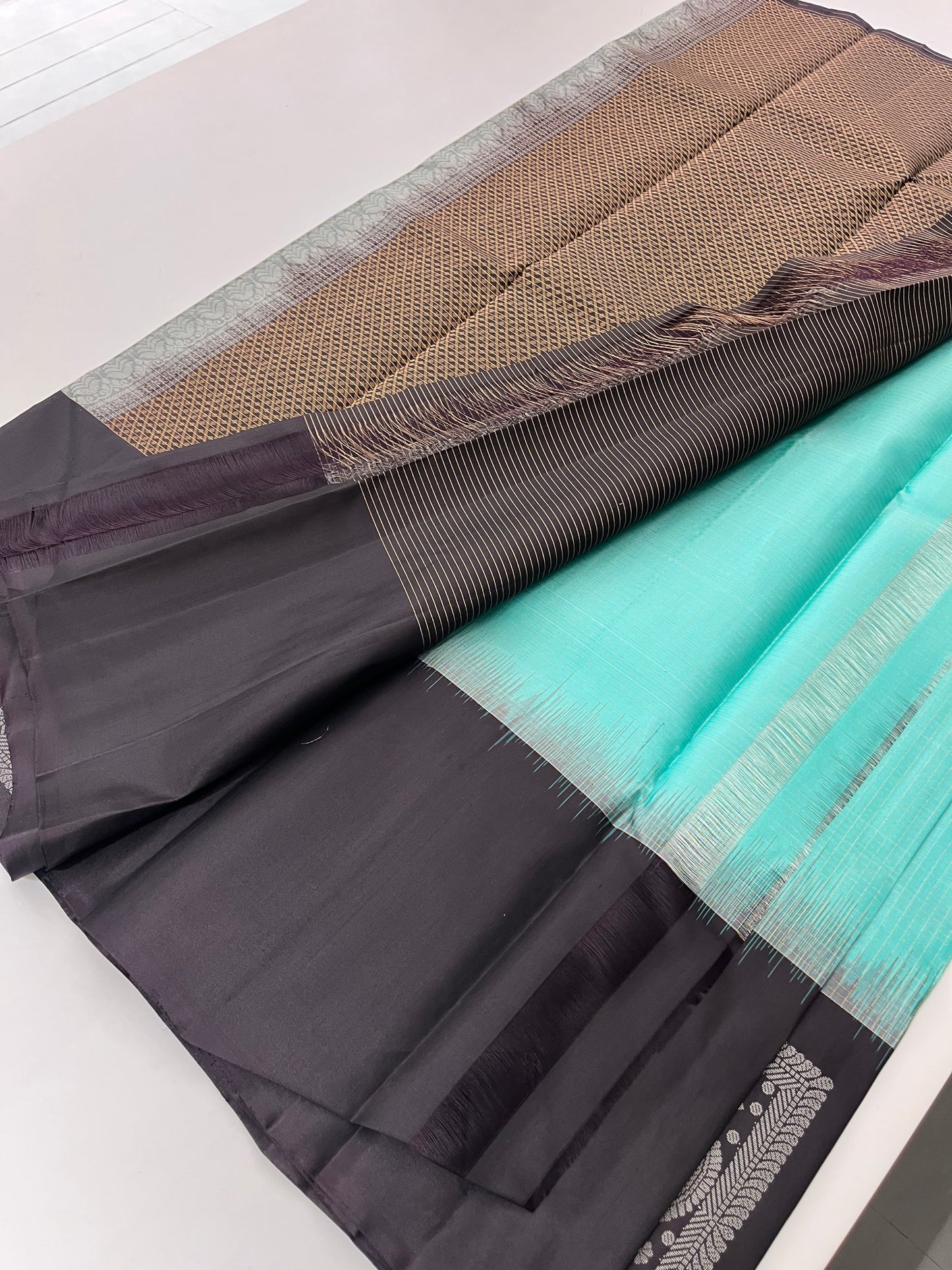 Pure Kanchipuram silk saree with silk mark certified