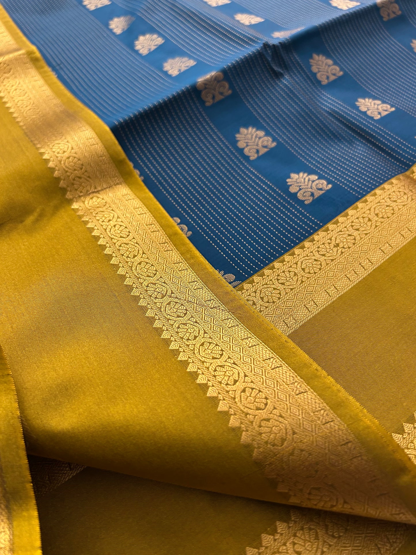 Ananta semi silk saree-Blue X gold