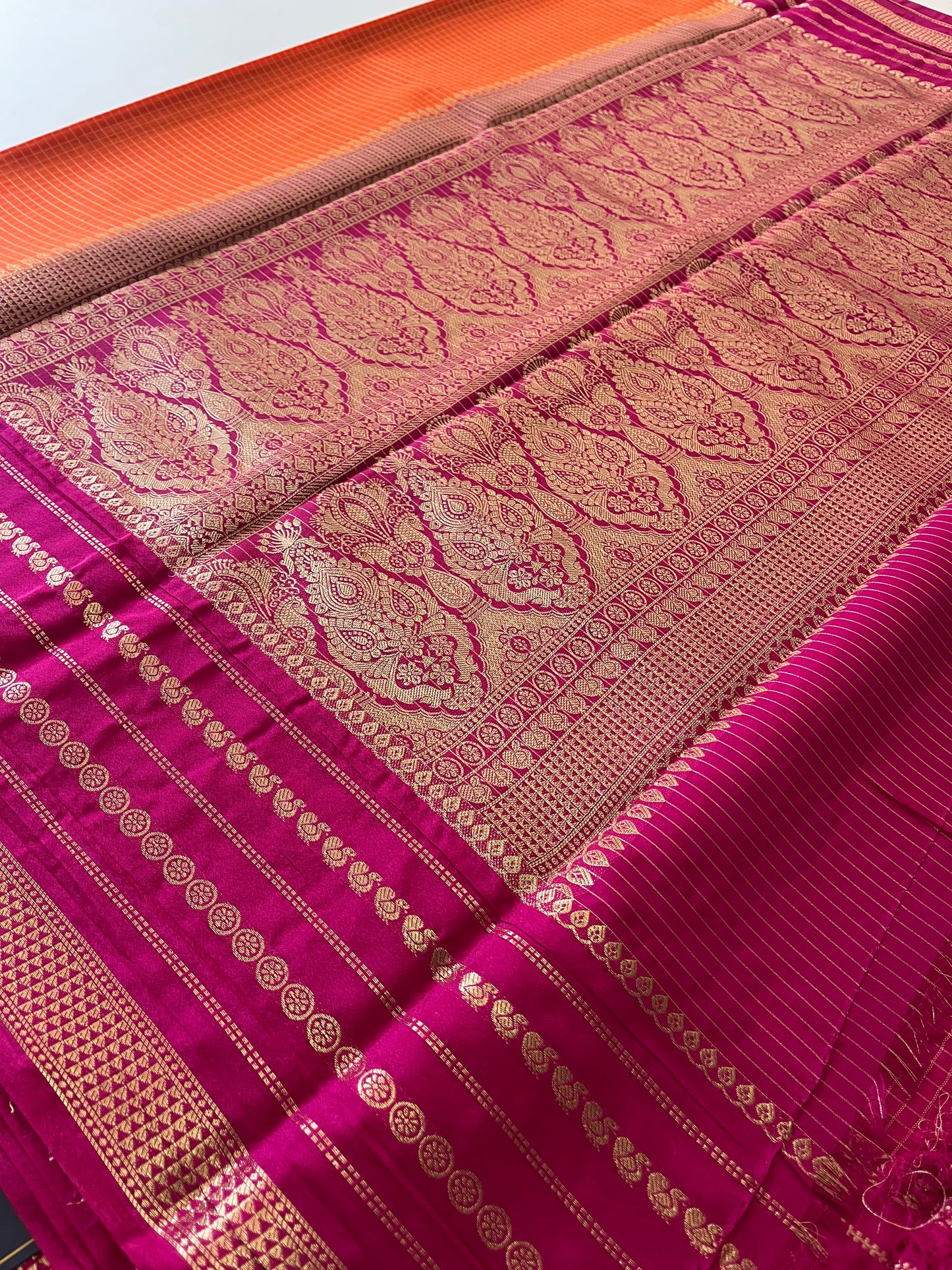 Crape Banarasi Checks Contrast