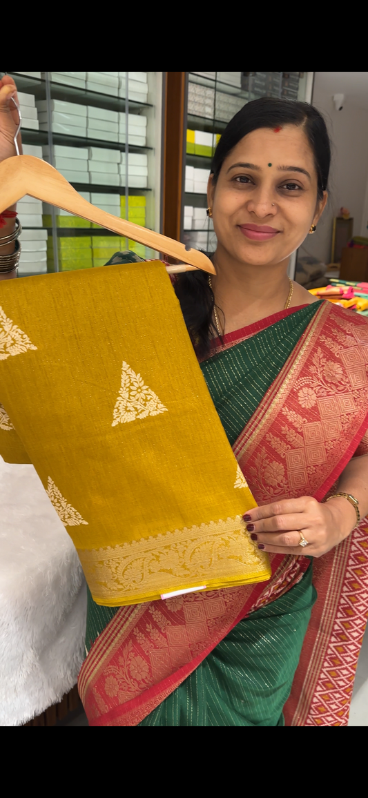 Jun25 Tussar Fancy