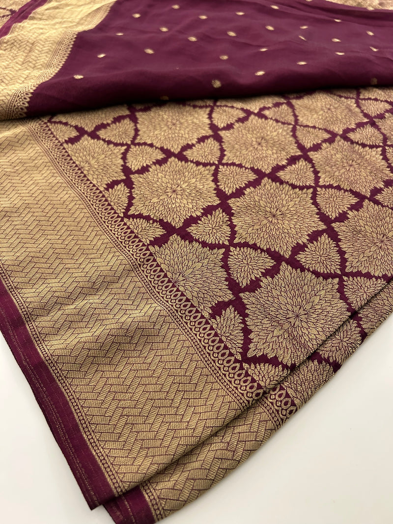Rich Fancy Georgette Viscose Saree in Pastels and a Dark Shade♥️
Comes with Brocade buttas and butti self blouse ♥️ JU21