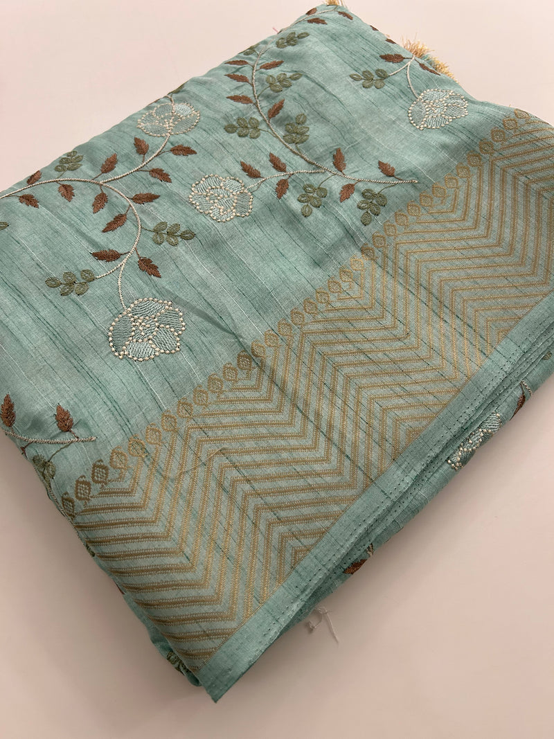 🌹Tussar Silk Sarees in Full Embroidery Work With Self Pattern Blouse 🌹
JU23