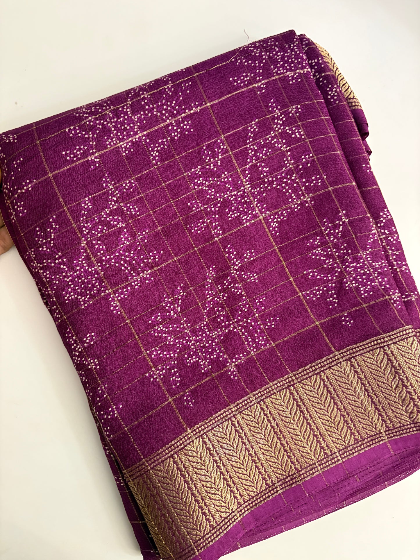 Floral embossed Chiffon Sarees-M104
