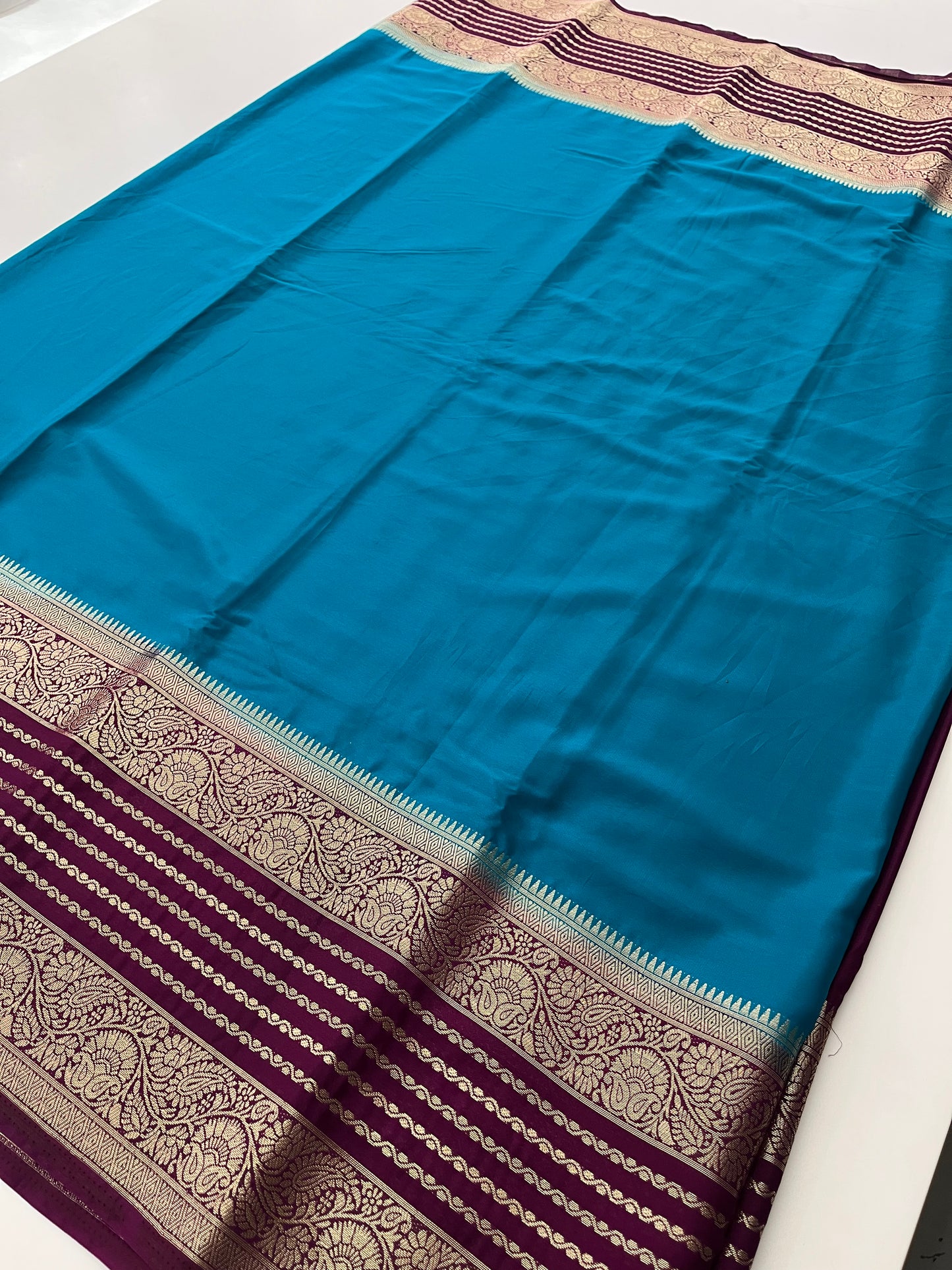 310 semi crape silk kaddi pallu